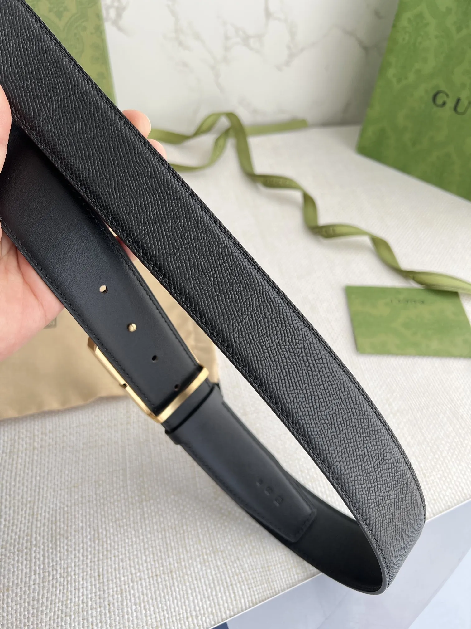 【GUCCI】(クッチ) 3.8cm   ベルト メンズ