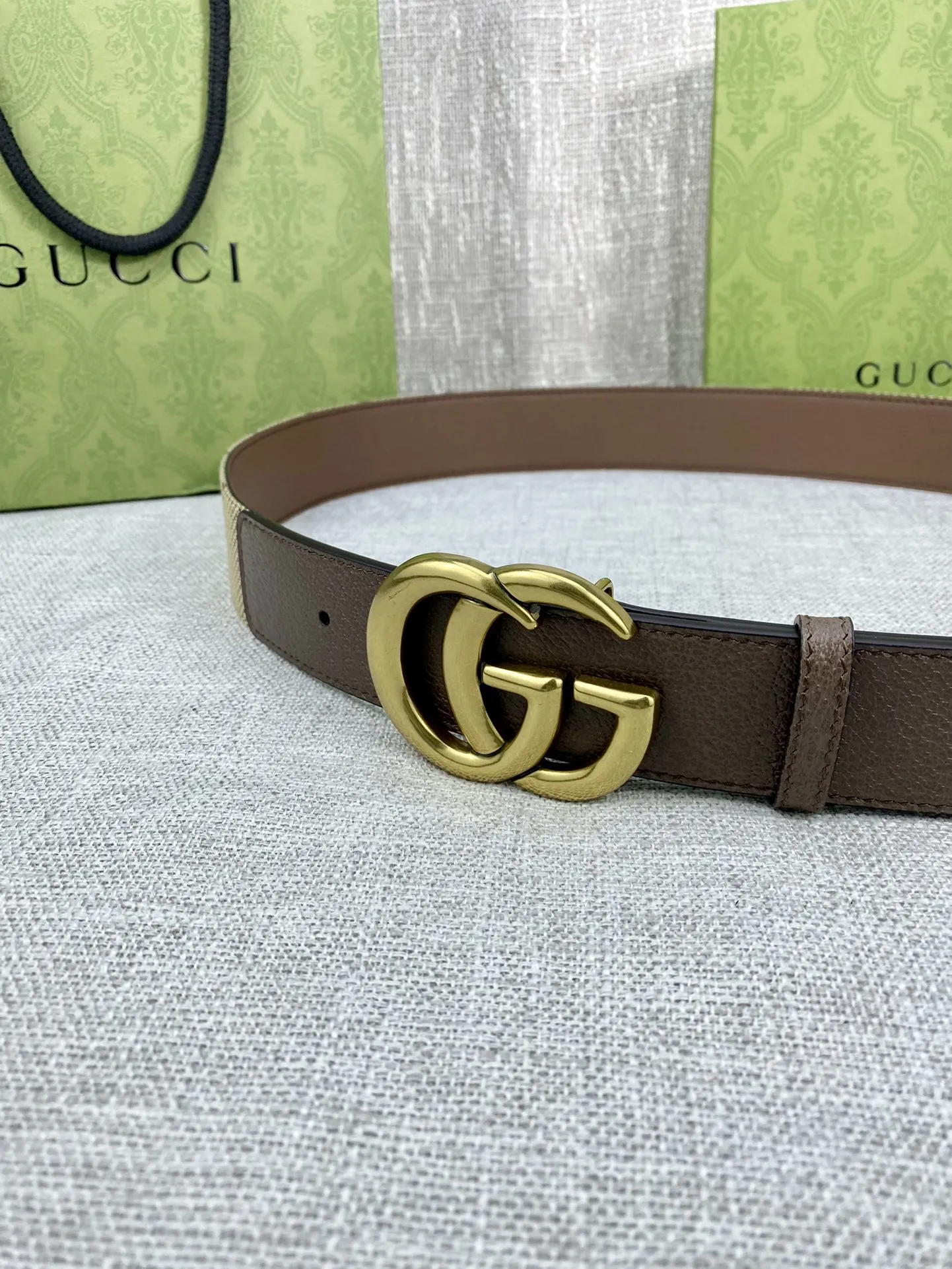 【GUCCI】(クッチ) 4.0cm   ベルト メンズ