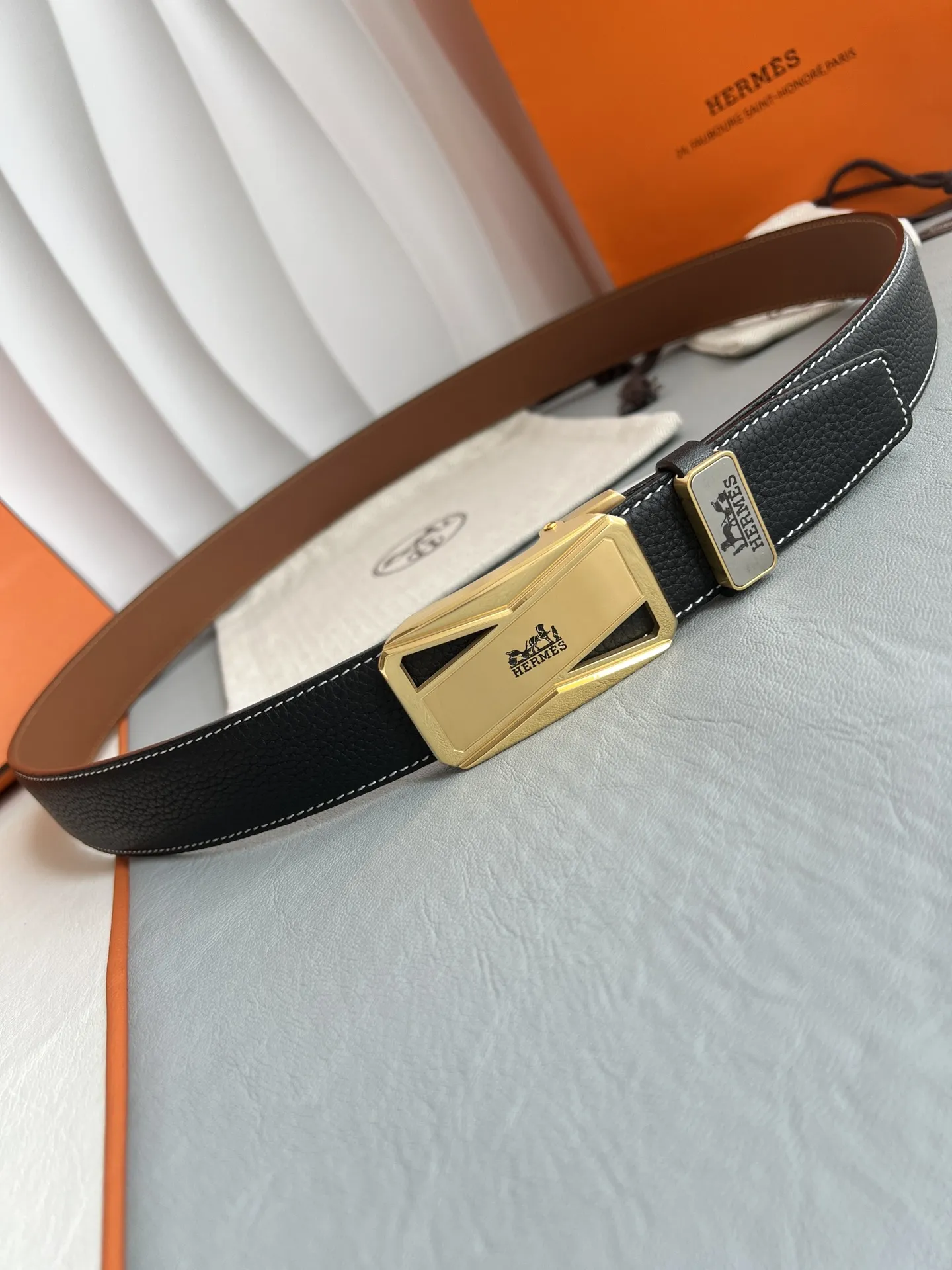 【Hermès】(エルメス) 3.5cmベルト メンズ 24706