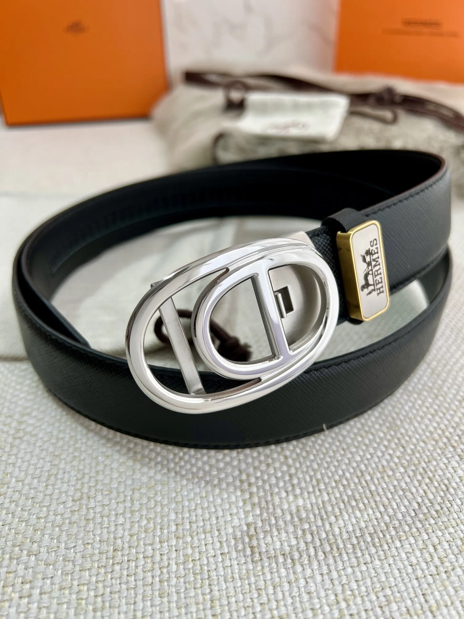 【Hermès】(エルメス) 3.5cmベルト メンズ 24706