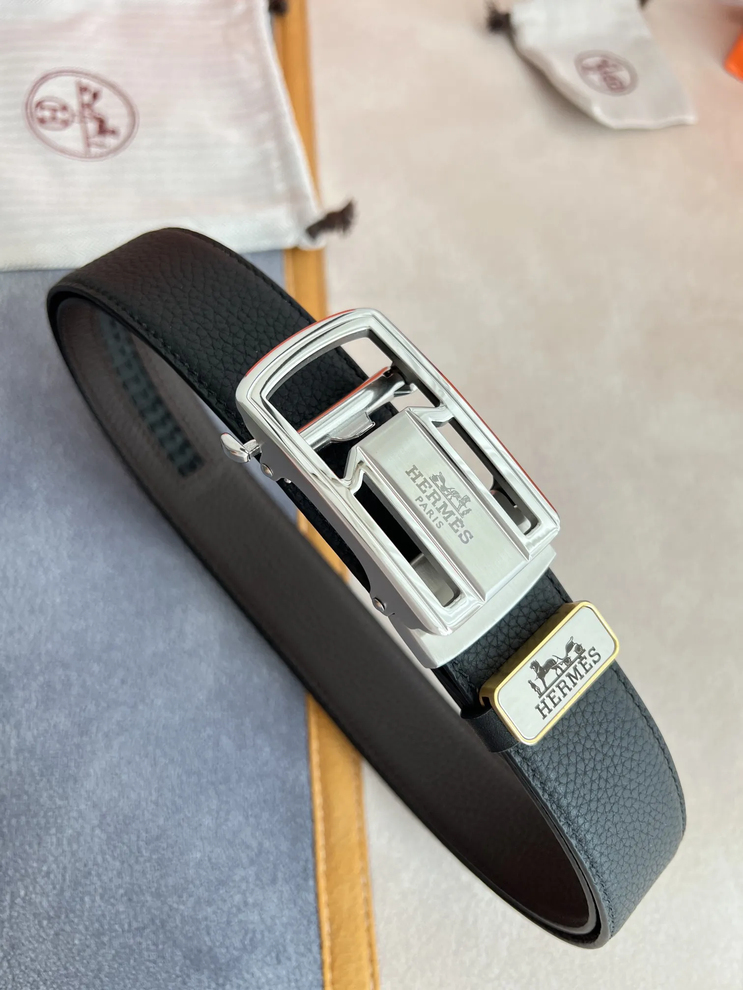 【HERMES】(エルメス) 3.5CM ベルト メンズ