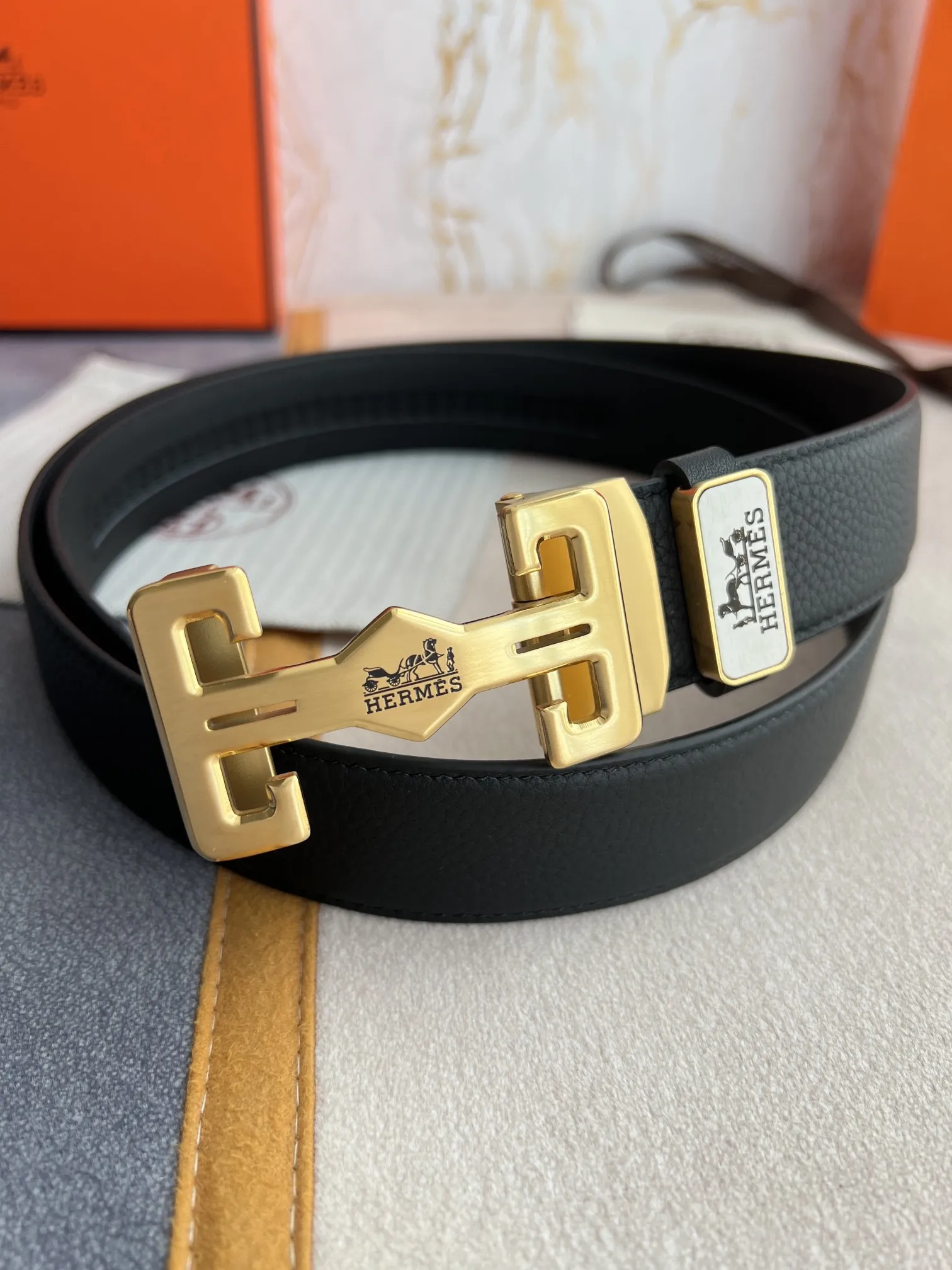 【HERMES】(エルメス) 3.5CM ベルト メンズ