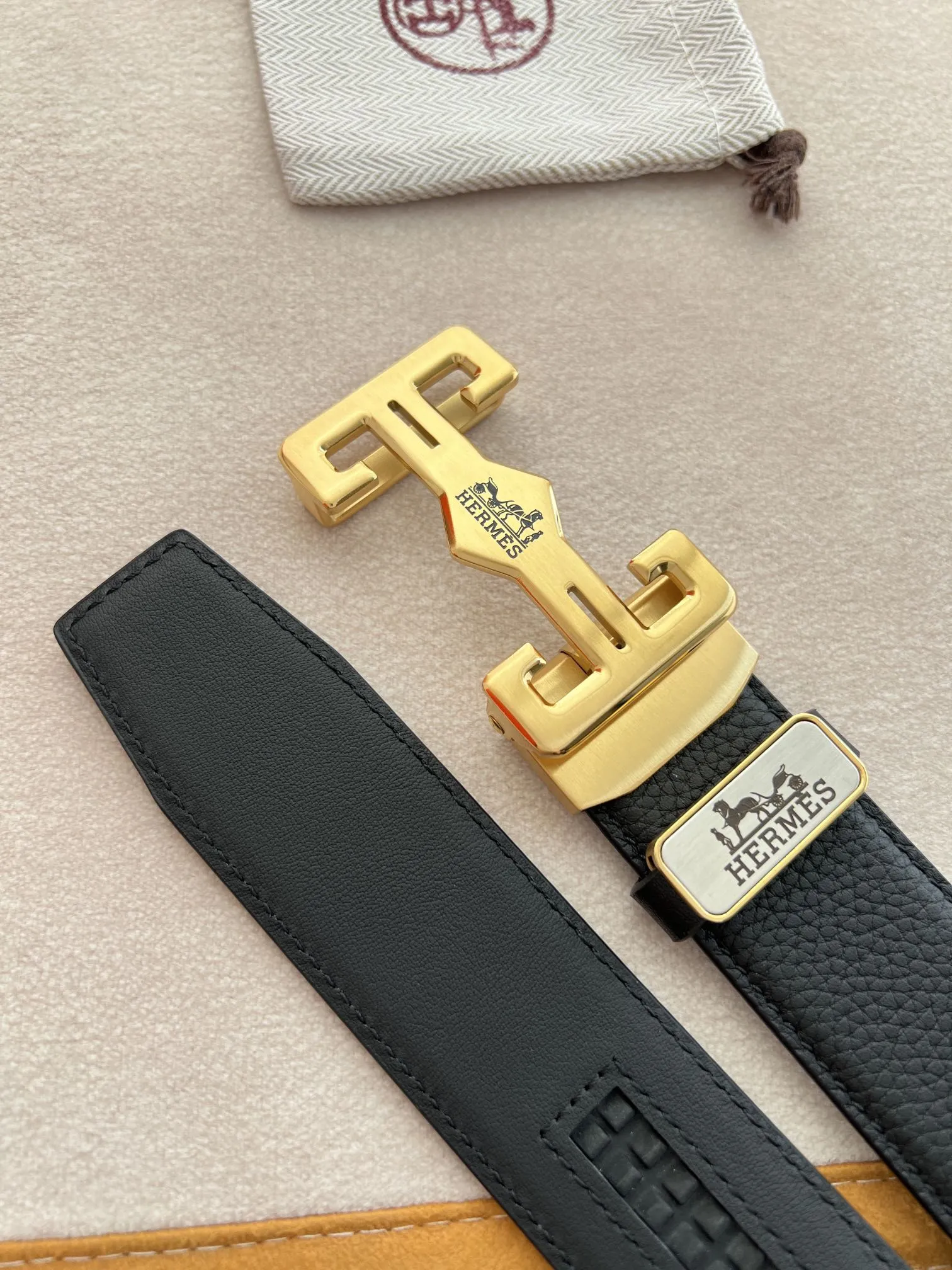 【HERMES】(エルメス) 3.5CM ベルト メンズ