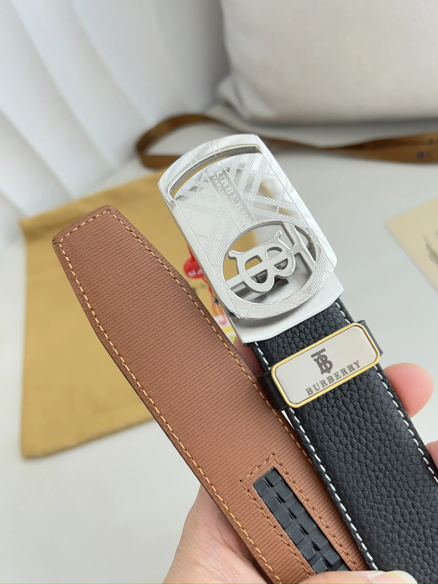 【BURBERRY】(バーバリー) 3.5cmベルト メンズ
