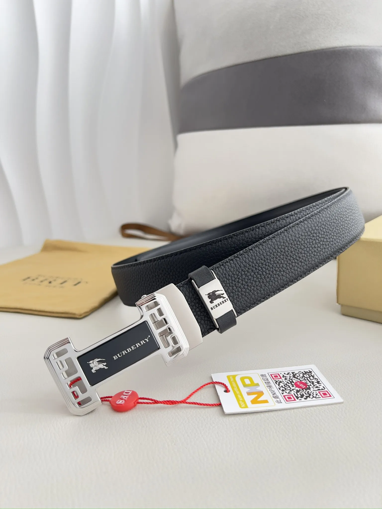 【BURBERRY】(バーバリー) 3.5cmベルト メンズ