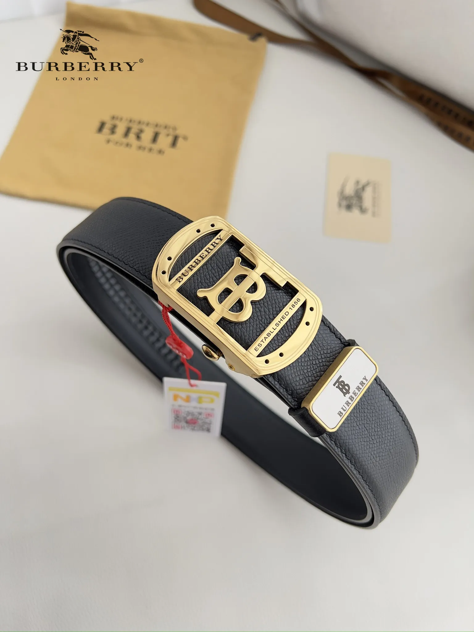 【BURBERRY】(バーバリー) 3.5cmベルト メンズ