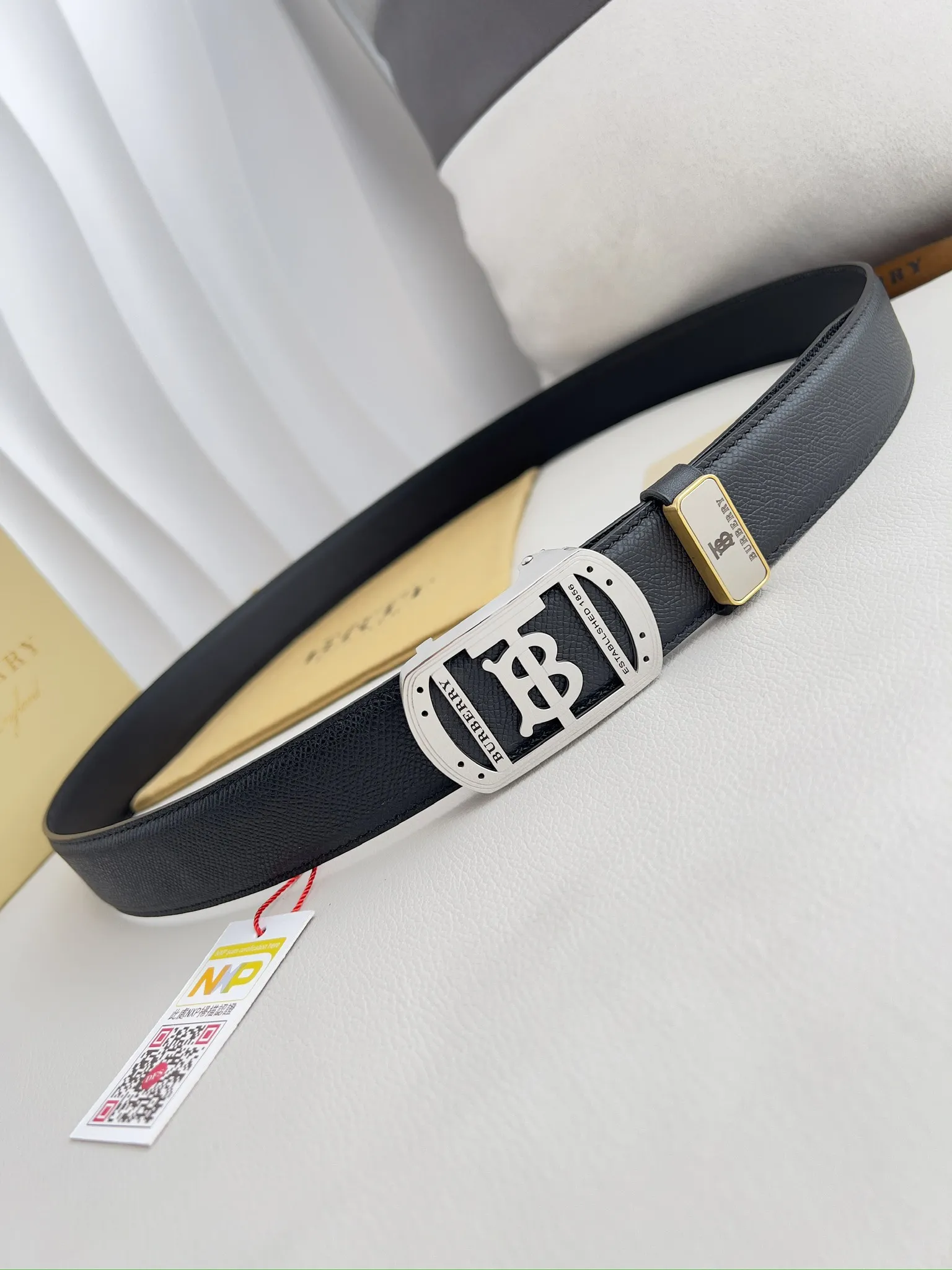 【BURBERRY】(バーバリー) 3.5cmベルト メンズ