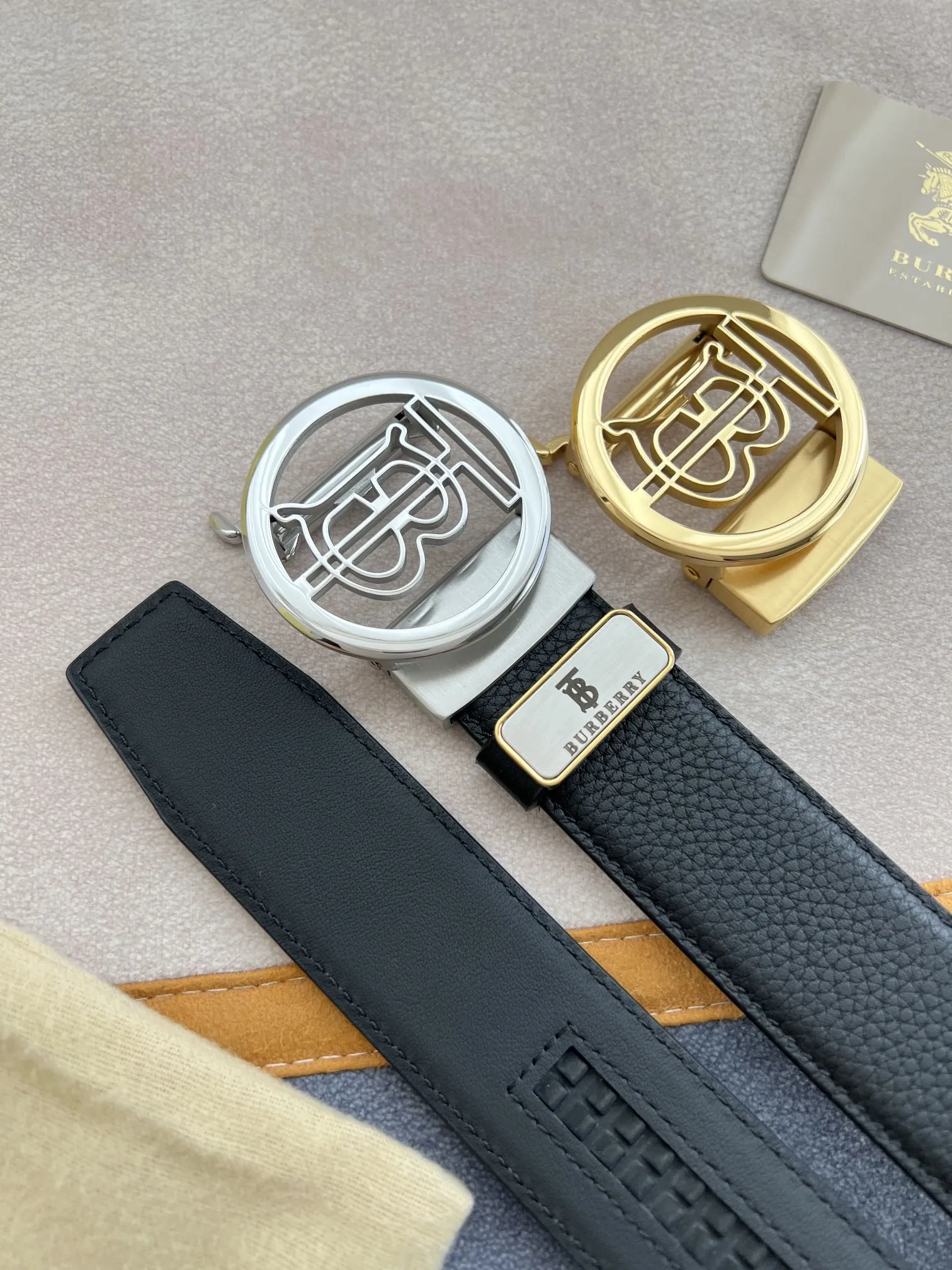 【BURBERRY】(バーバリー) 3.5cm   ベルト メンズ