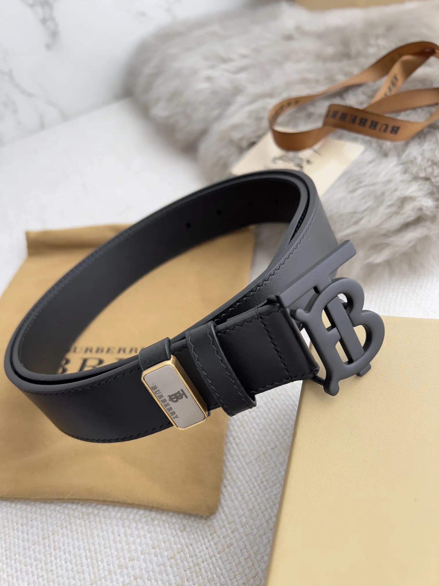 【BURBERRY】(バーバリー) 3.5cm   ベルト メンズ