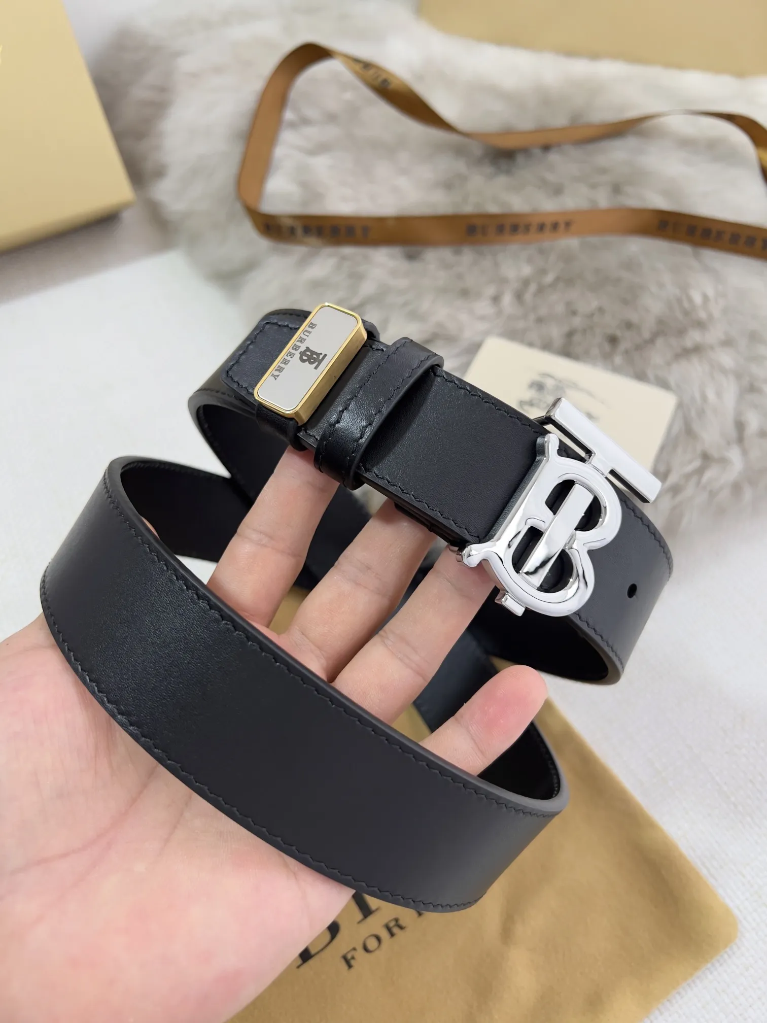 【BURBERRY】(バーバリー) 3.5cm   ベルト メンズ