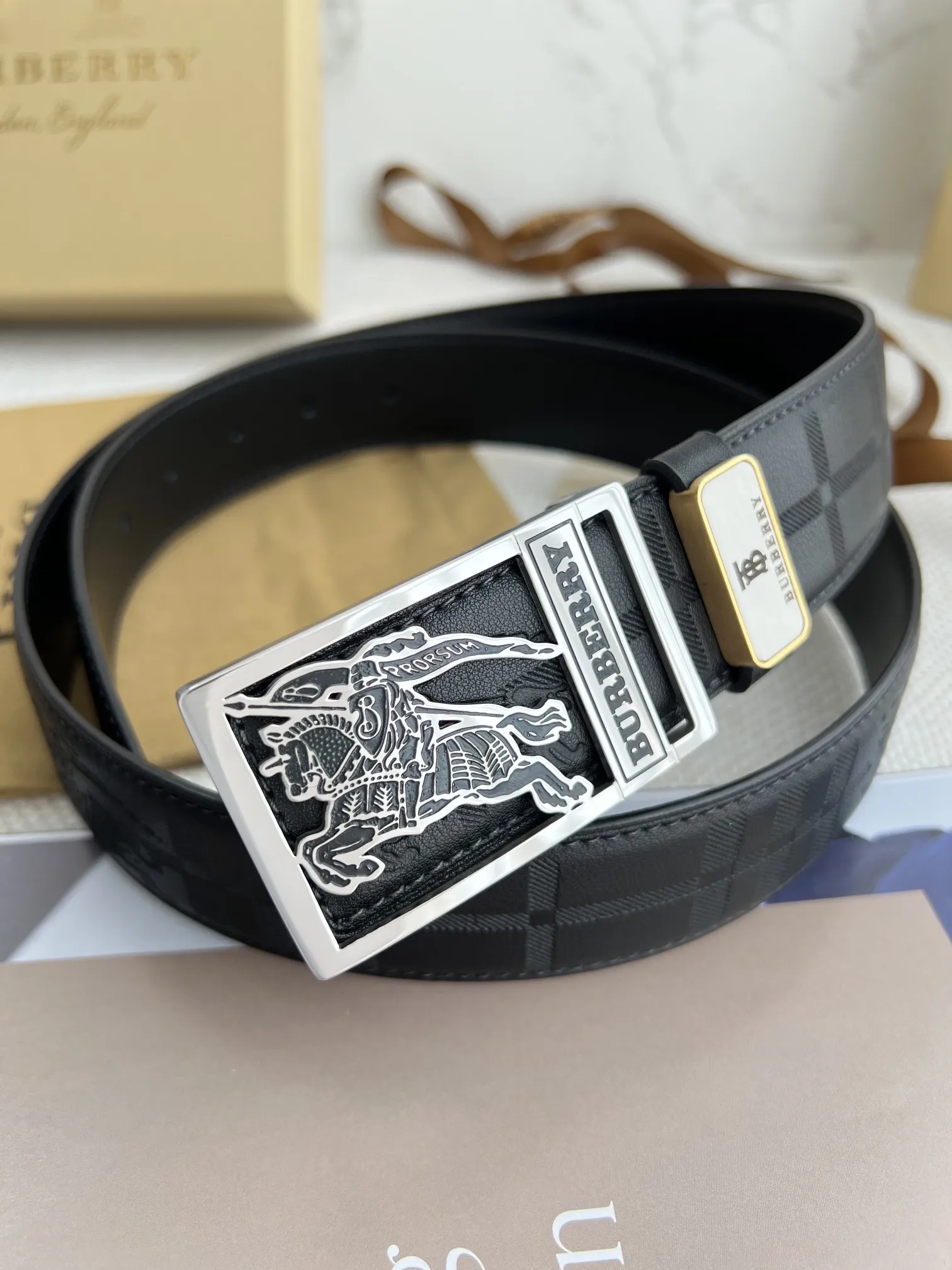 【BURBERRY】(バーバリー) 3.8cm   ベルト メンズ