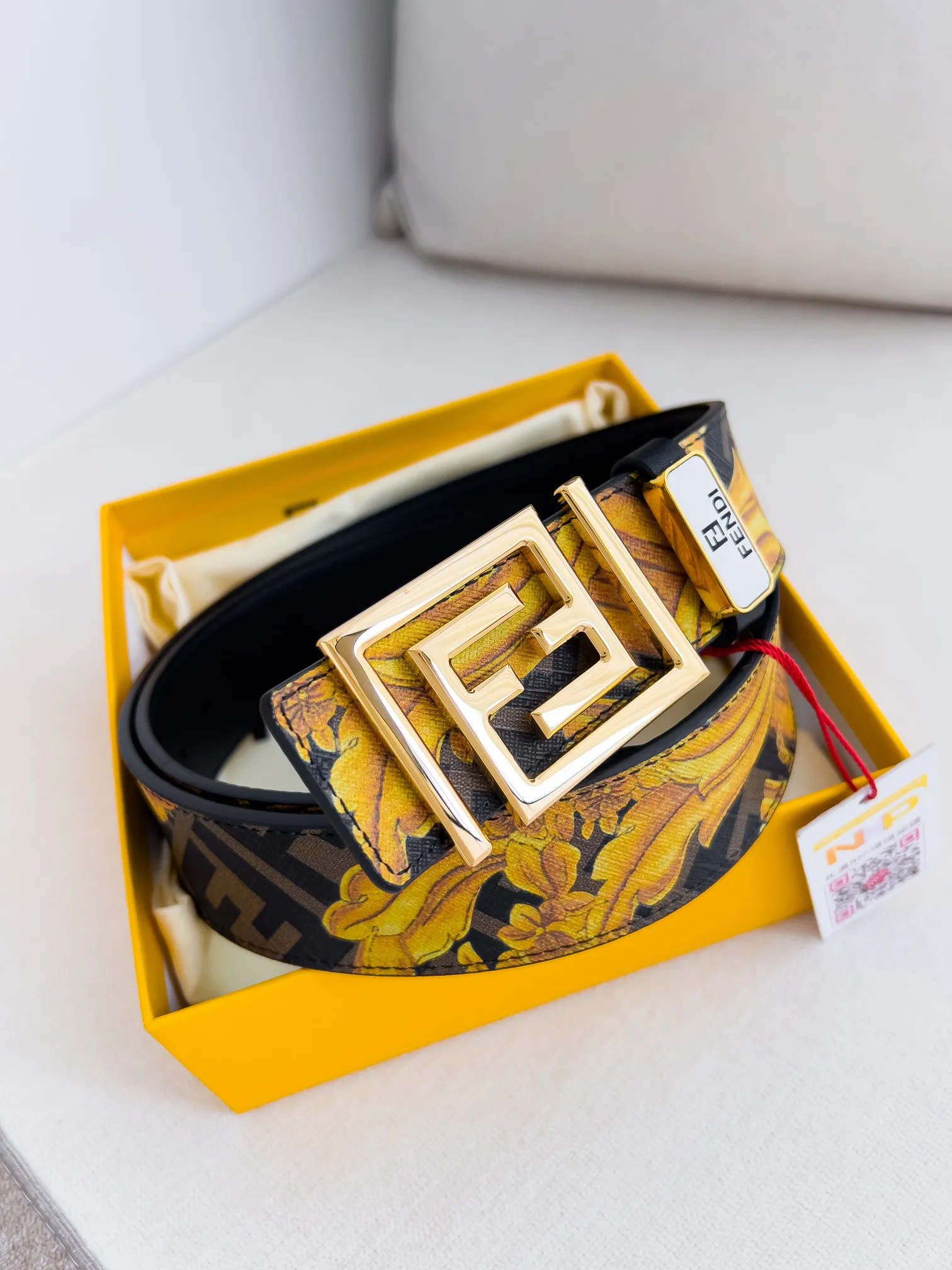 【FENDI】(フェンディ) 4cmベルト メンズ 240903