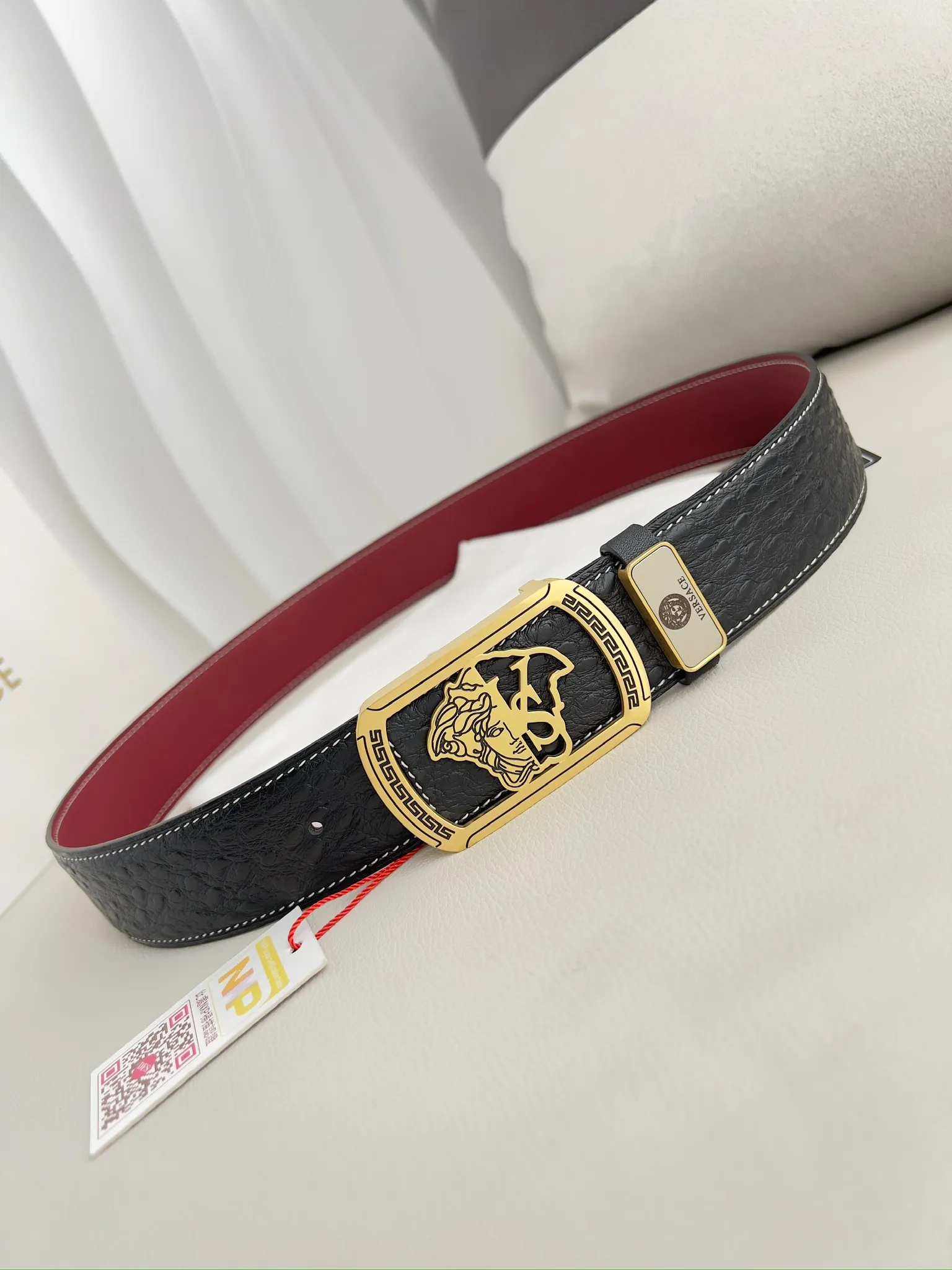 【VERSACE】(ヴェルサーチ) 3.8cmベルト メンズ 240903