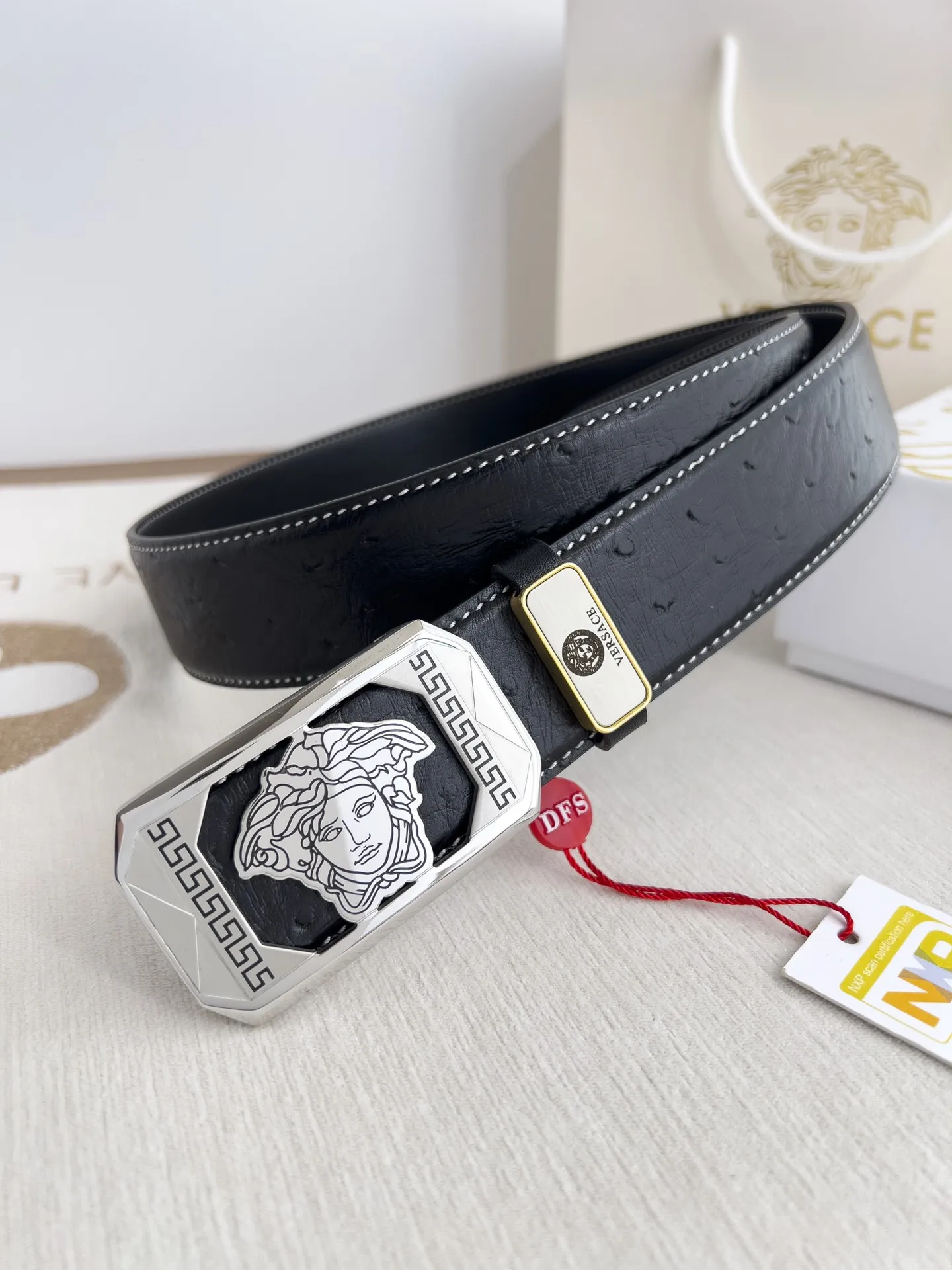 【VERSACE】(ヴェルサーチ) 3.8cmベルト メンズ 240903