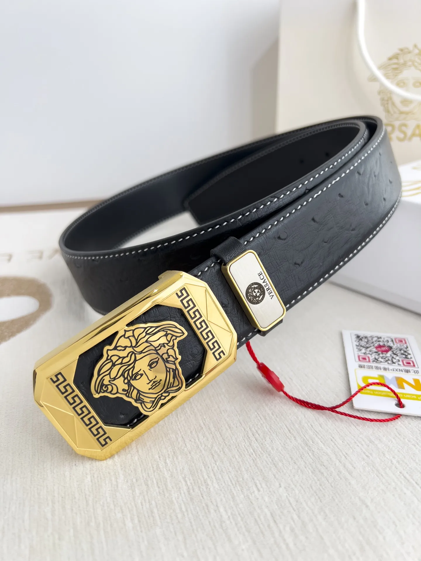【VERSACE】(ヴェルサーチ) 3.8cmベルト メンズ 240903