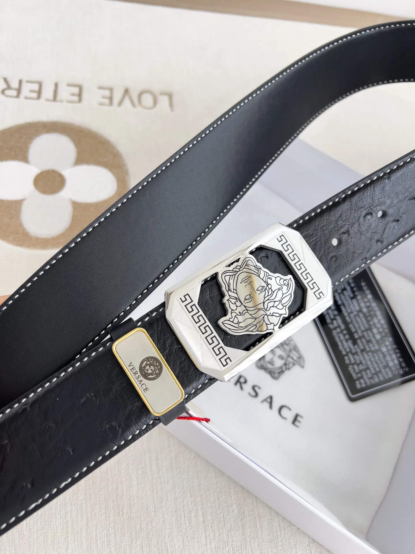 【VERSACE】(ヴェルサーチ) 3.8cmベルト メンズ 240903