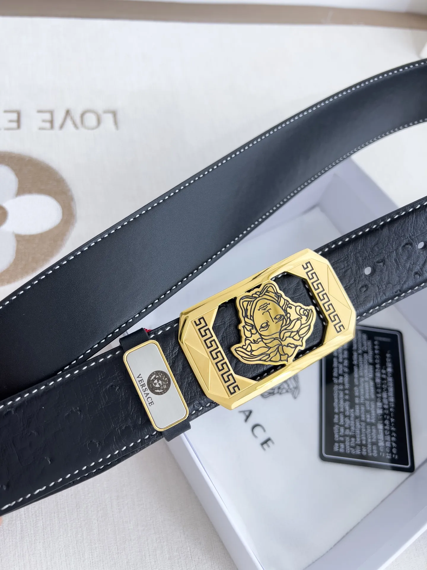 【VERSACE】(ヴェルサーチ) 3.8cmベルト メンズ 240903