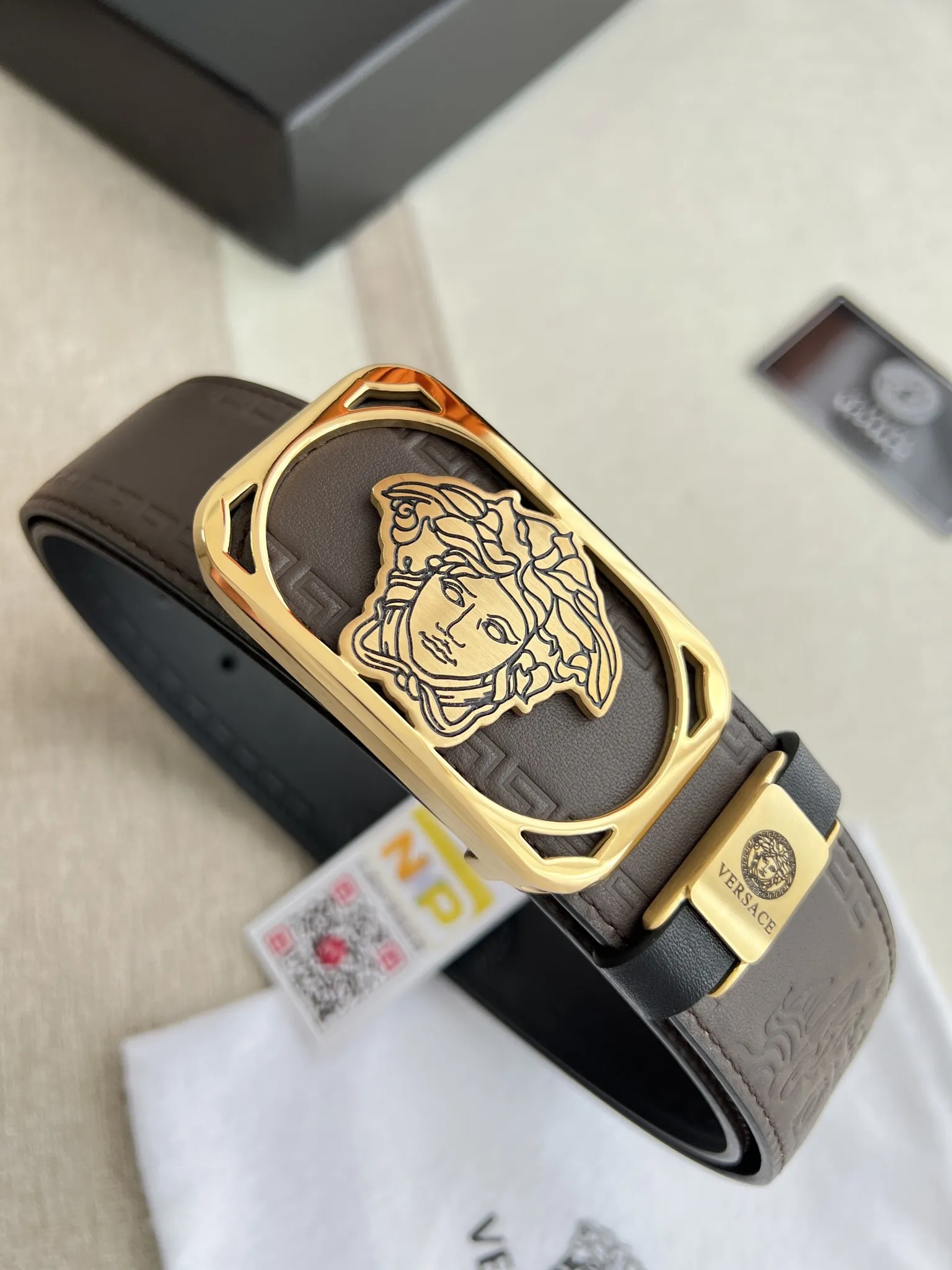 【VERSACE】(ヴェルサーチ) 3.8cmベルト メンズ 240903