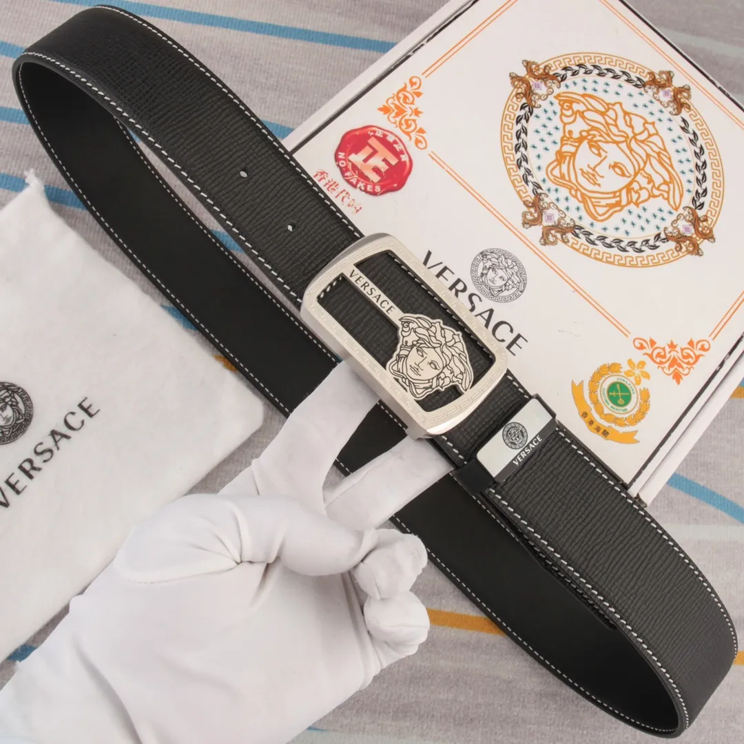 【VERSACE】(ヴェルサーチ) 3.8cmベルト メンズ 240903
