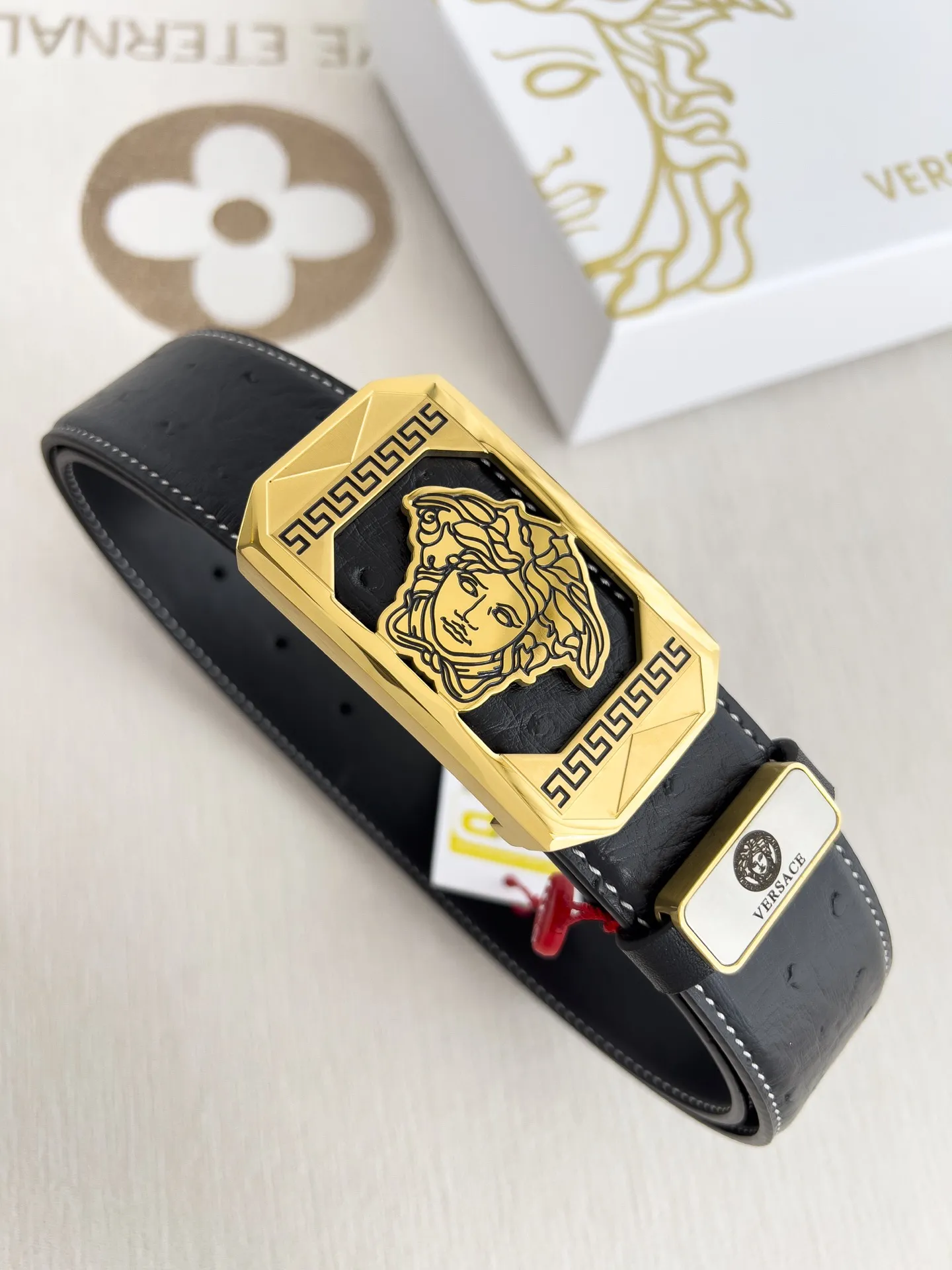 【VERSACE】(ヴェルサーチ) 3.5cmベルト メンズ 240903