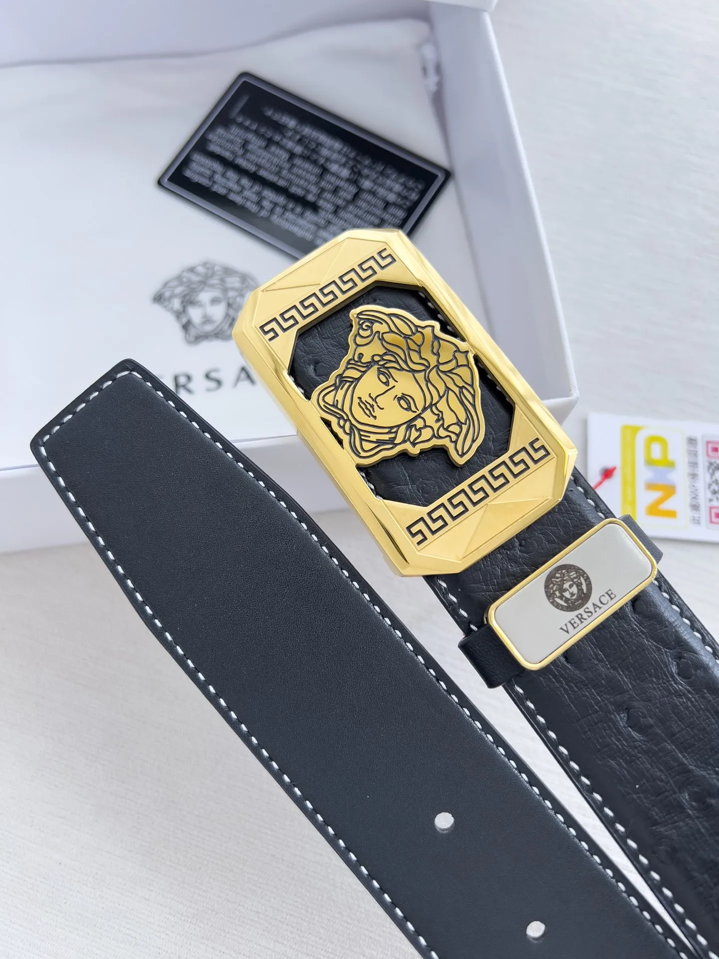 【VERSACE】(ヴェルサーチ) 3.5cmベルト メンズ 240903