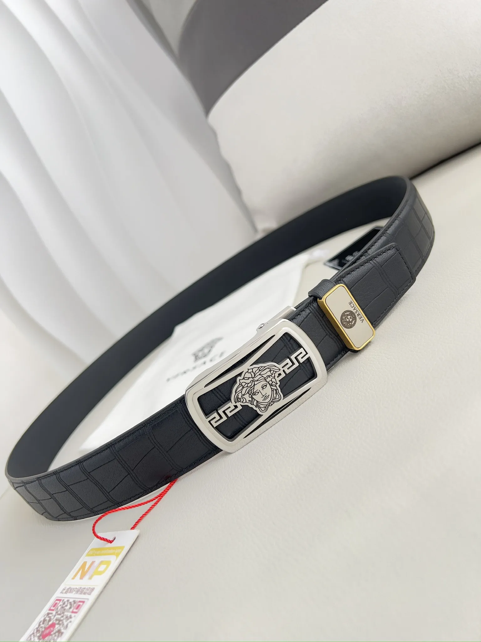 【VERSACE】(ヴェルサーチ) 3.5cmベルト メンズ 24706