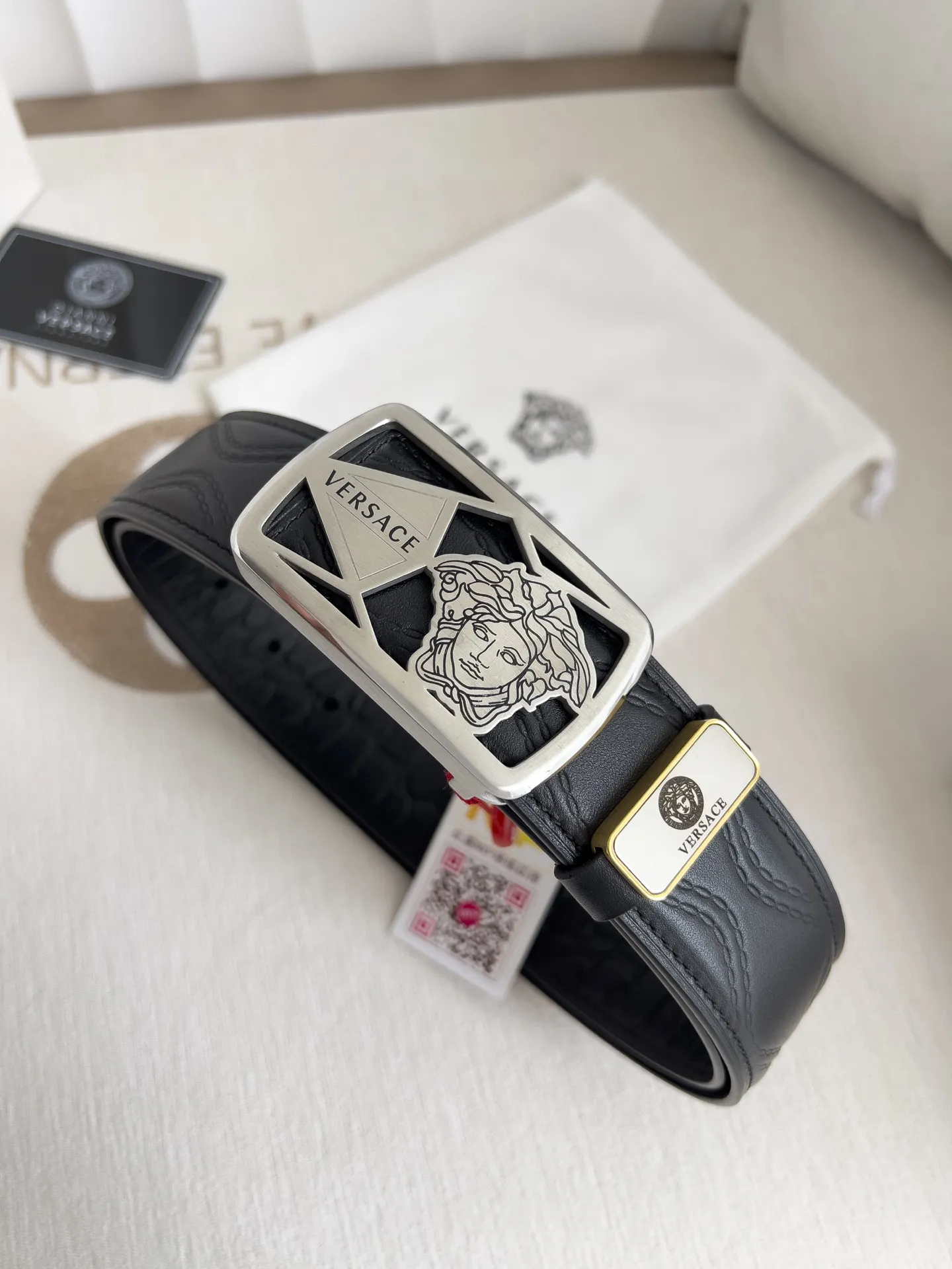 【VERSACE】(ヴェルサーチ) 3.8cmベルト メンズ 24706