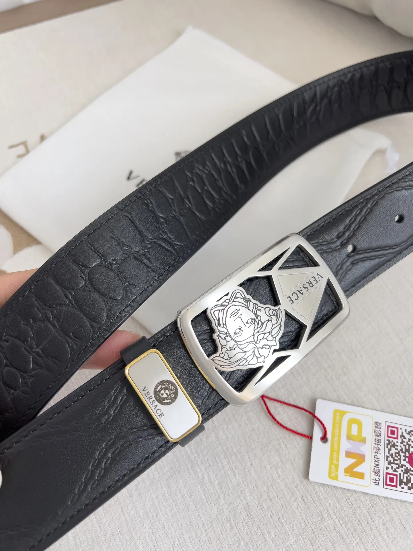 【VERSACE】(ヴェルサーチ) 3.8cmベルト メンズ 24706