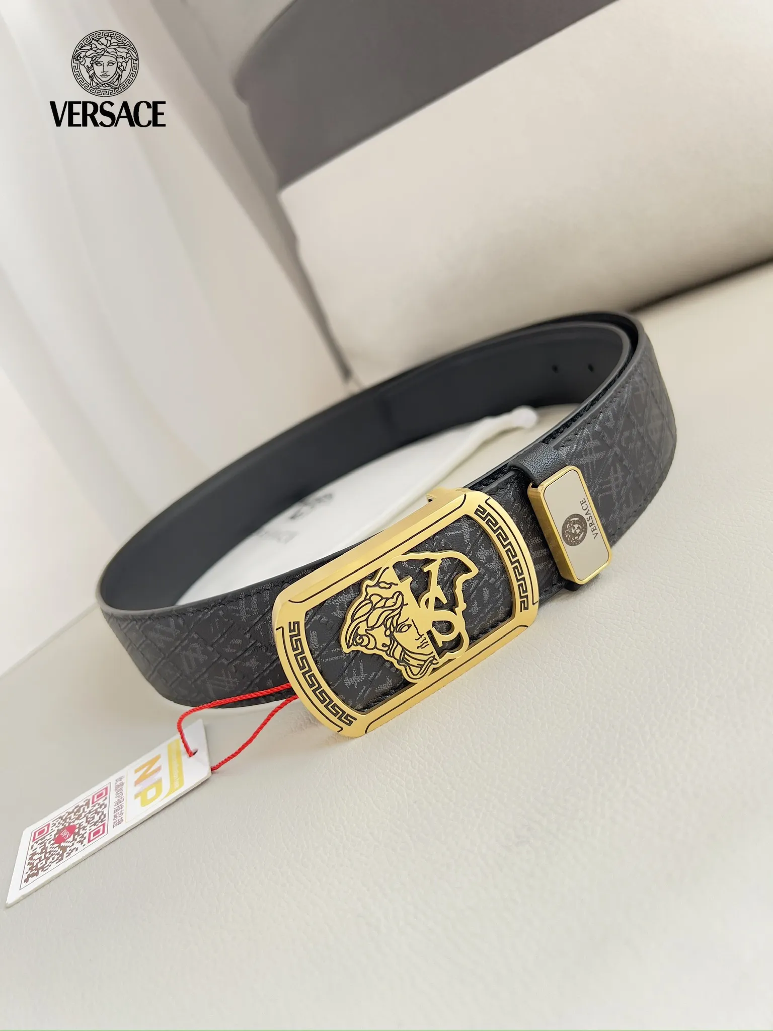 【VERSACE】(ヴェルサーチ) 3.8cmベルト メンズ 24706