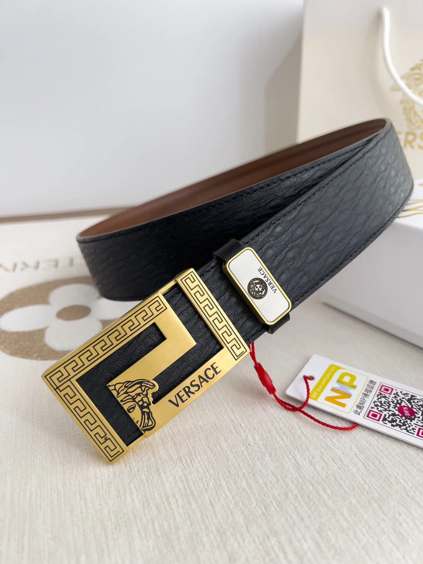 【VERSACE】(ヴェルサーチ) 3.8cmベルト メンズ