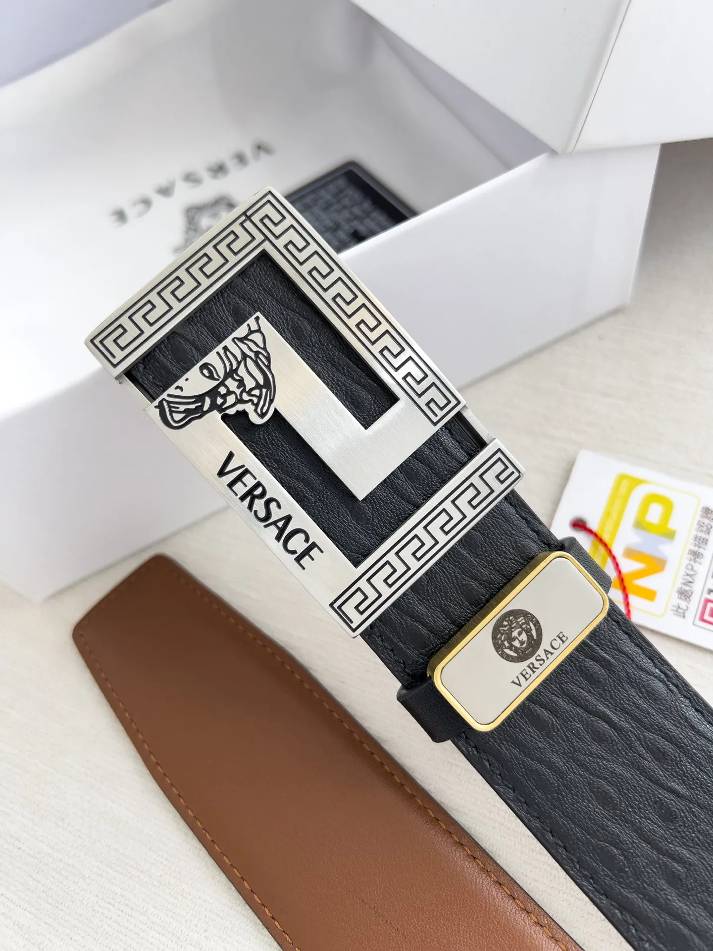 【VERSACE】(ヴェルサーチ) 3.8cmベルト メンズ