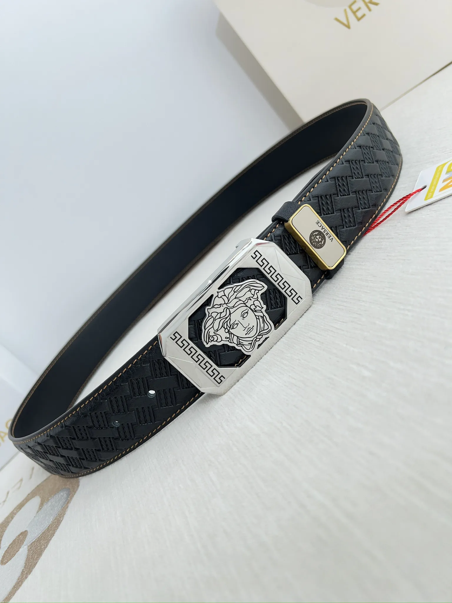 【VERSACE】(ヴェルサーチ) 3.8cmベルト メンズ