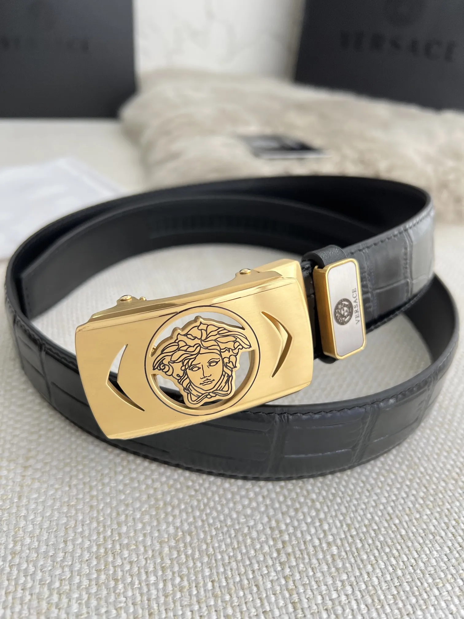 【VERSACE】(ヴェルサーチ) 3.5cmベルト メンズ