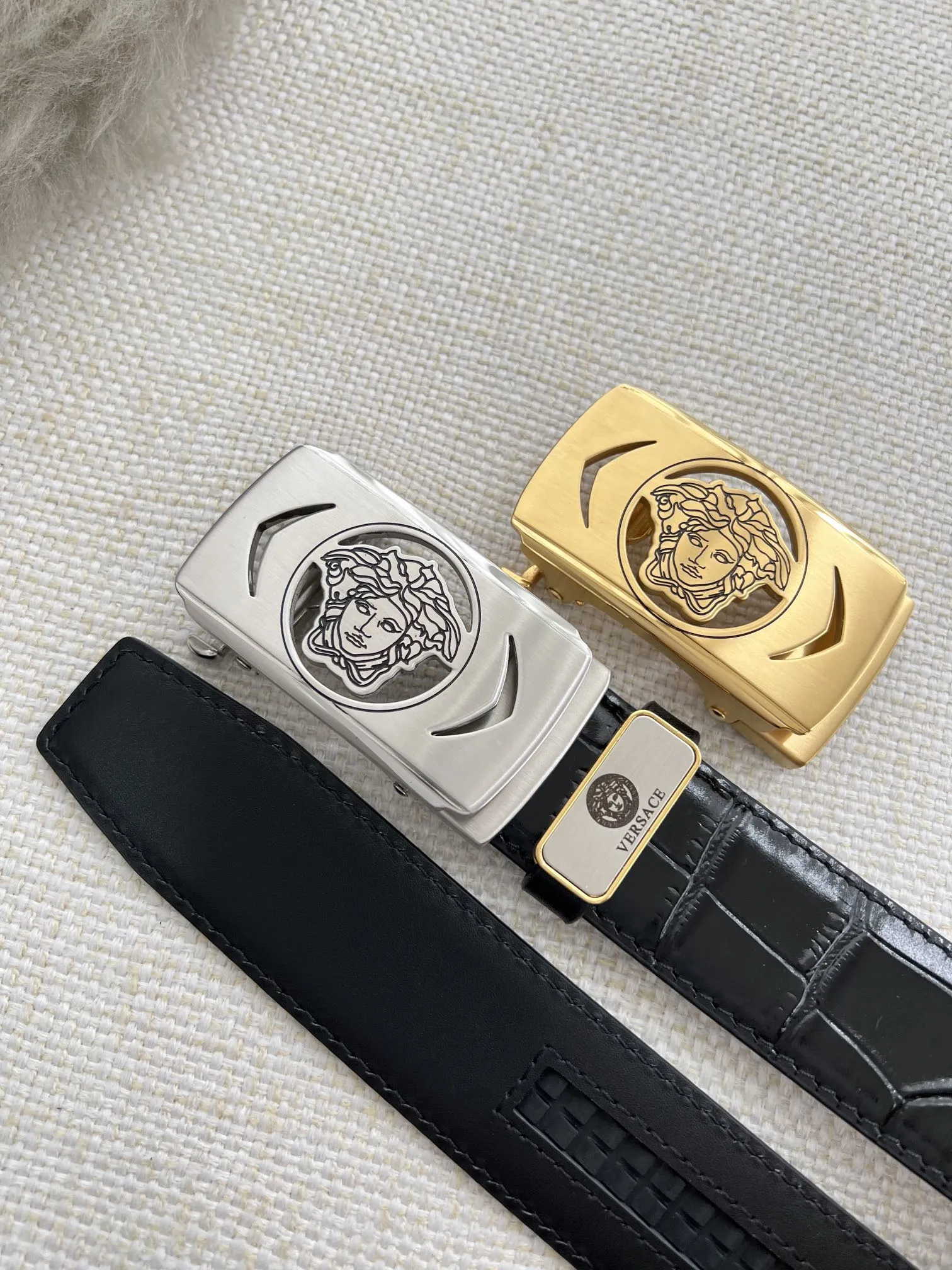 【VERSACE】(ヴェルサーチ) 3.5cmベルト メンズ