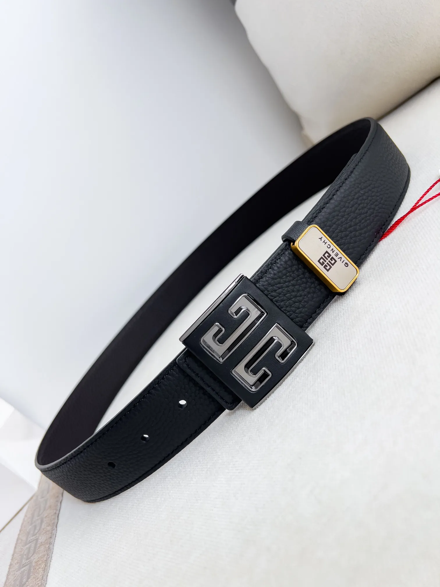 【GIVENCHY】(ジバンシー) 3.5cmベルト メンズ 240903