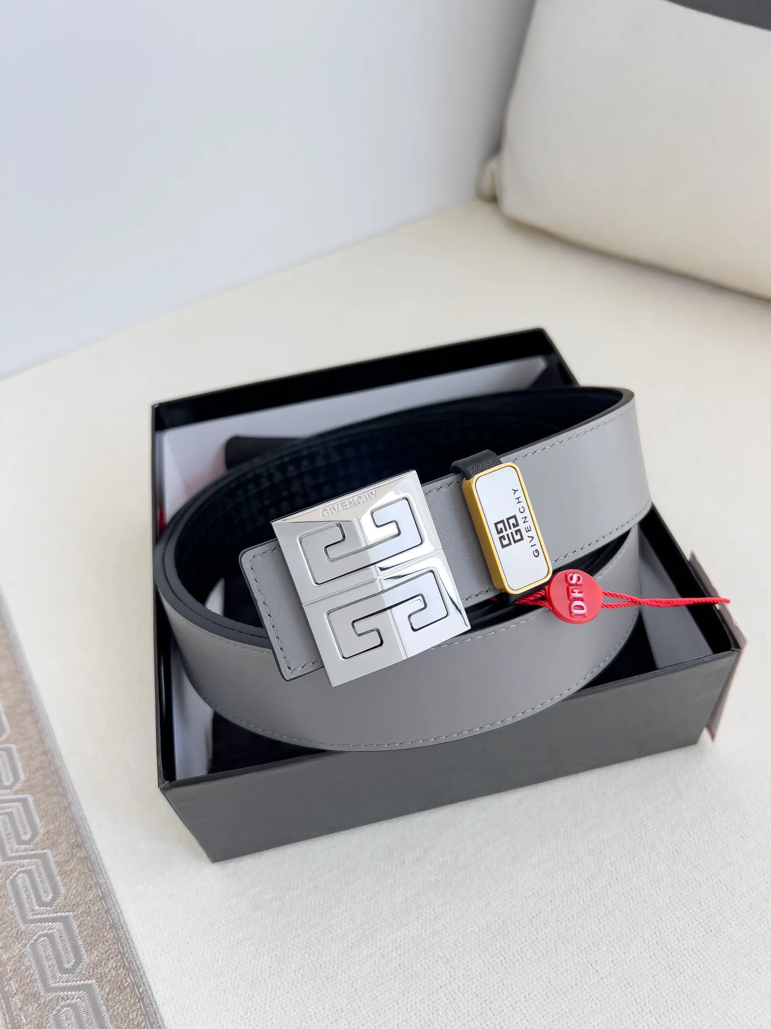 【GIVENCHY】(ジバンシー) 3.5cmベルト メンズ 240903