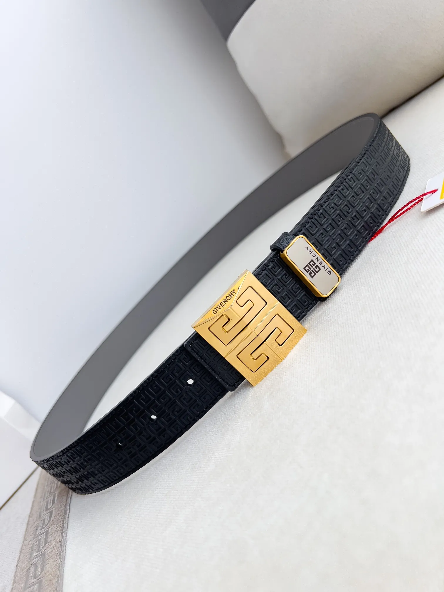 【GIVENCHY】(ジバンシー) 3.5cmベルト メンズ 240903