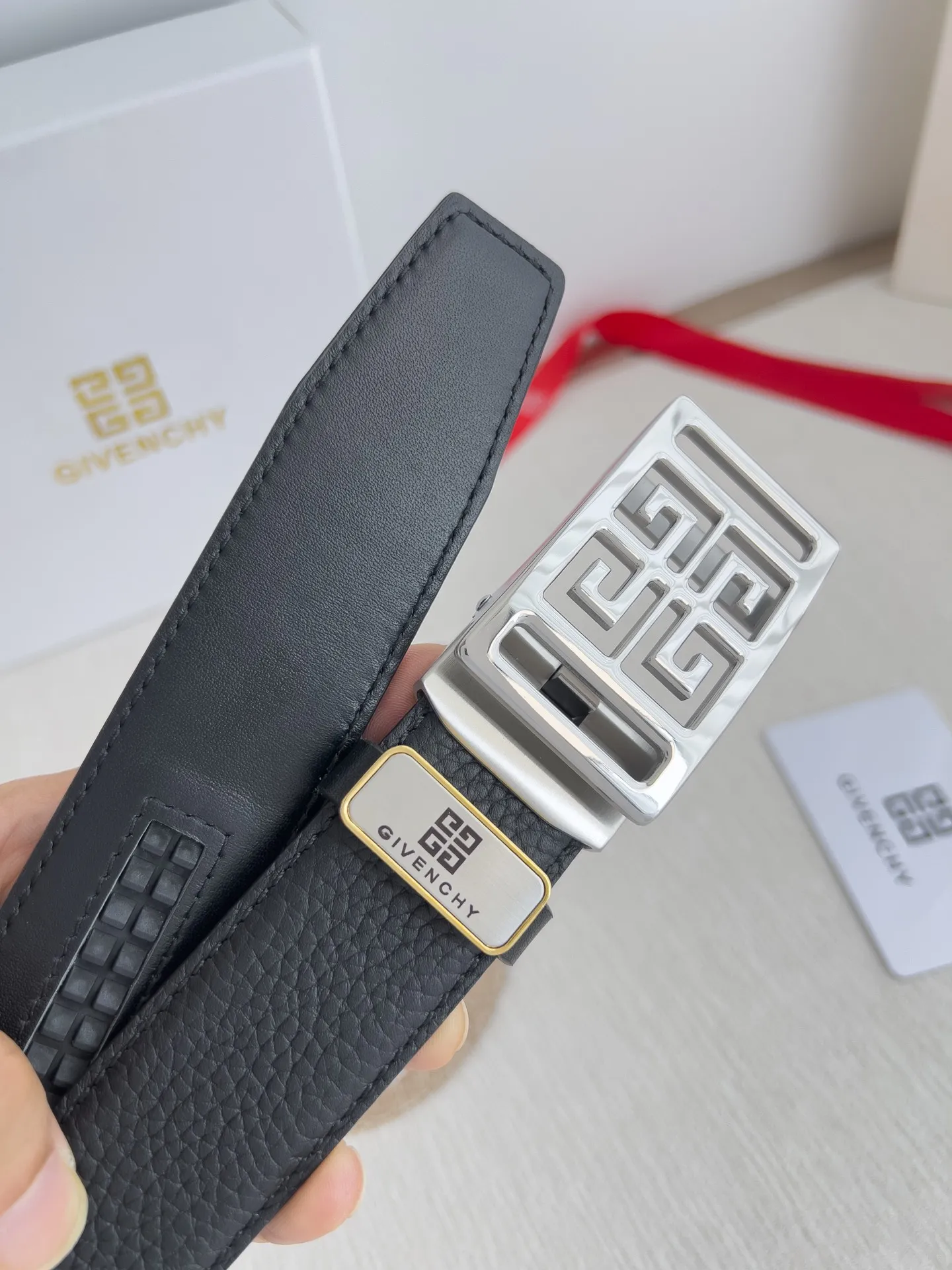 【GIVENCHY】(ジバンシー) 3.5cmベルト メンズ 24706