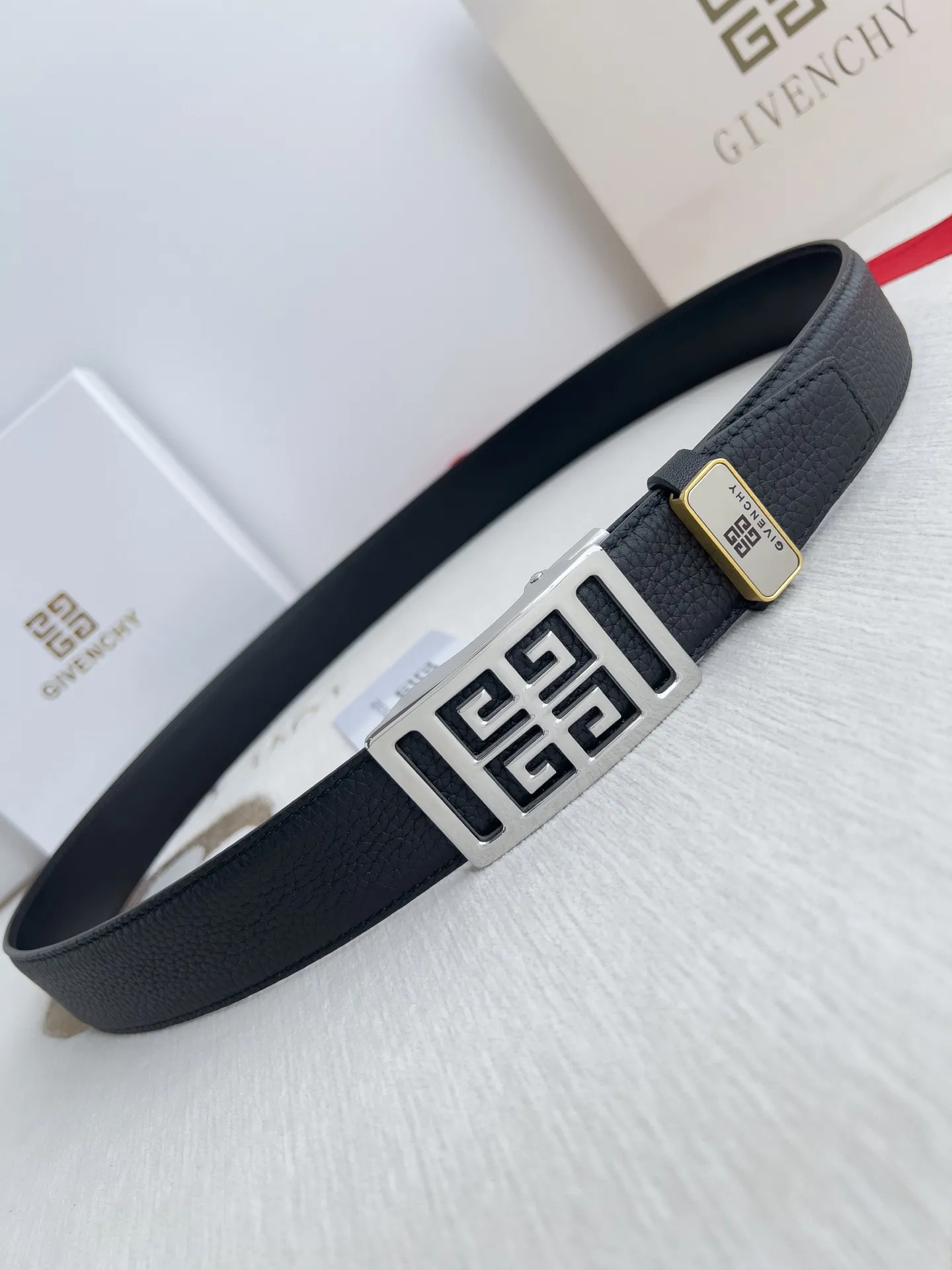 【GIVENCHY】(ジバンシー) 3.5cmベルト メンズ 24706