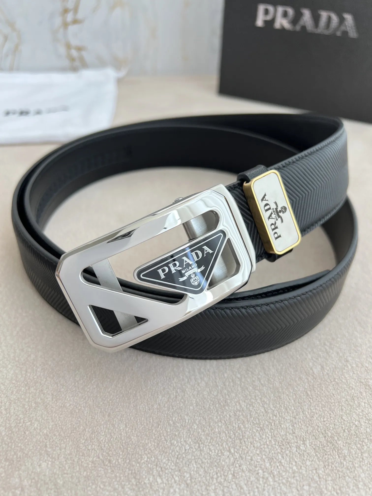 【PRADA】(プラダ) 3.5cmベルト メンズ