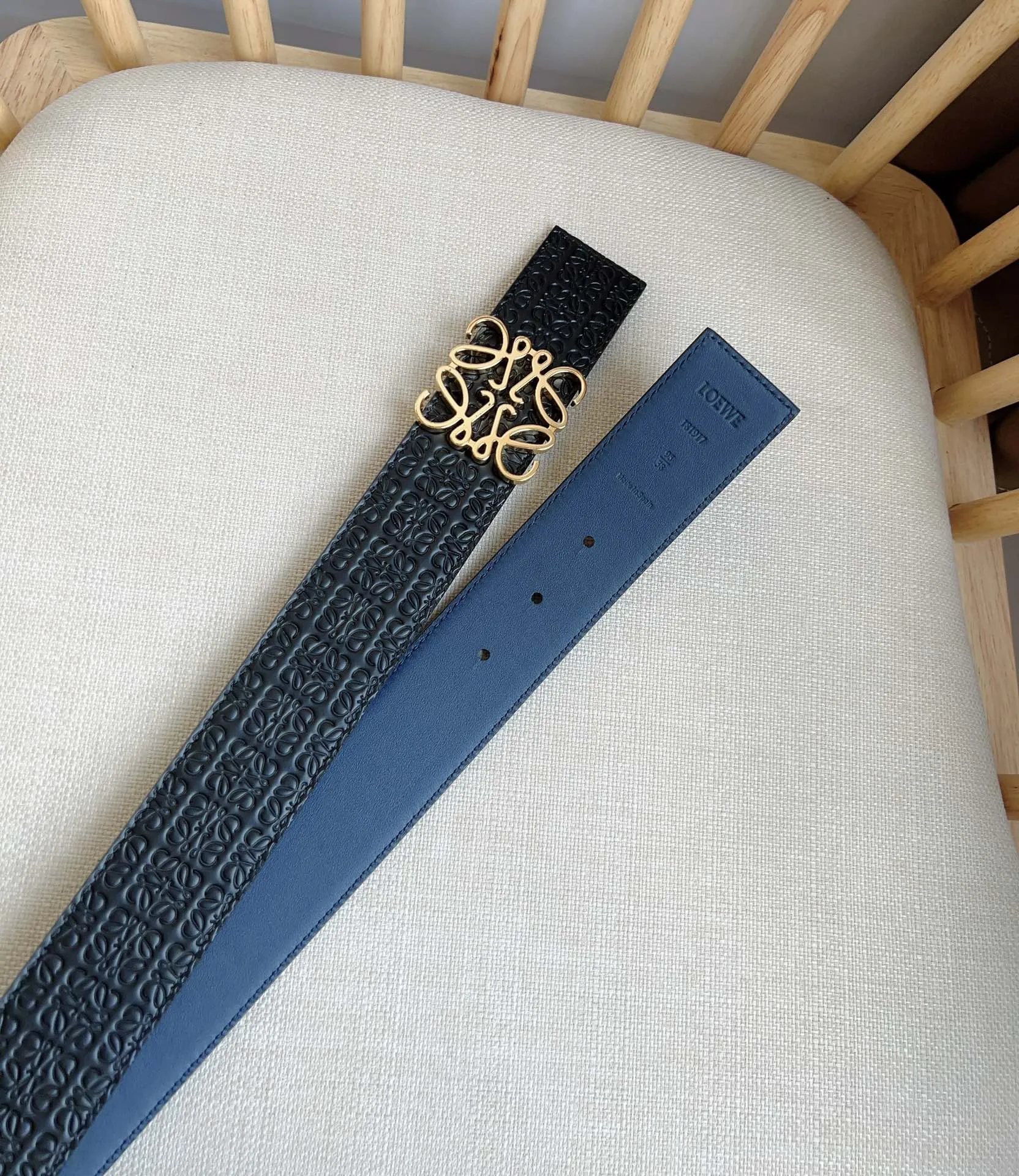 【LOEWE】(ロエベ)4cmベルト メンズ