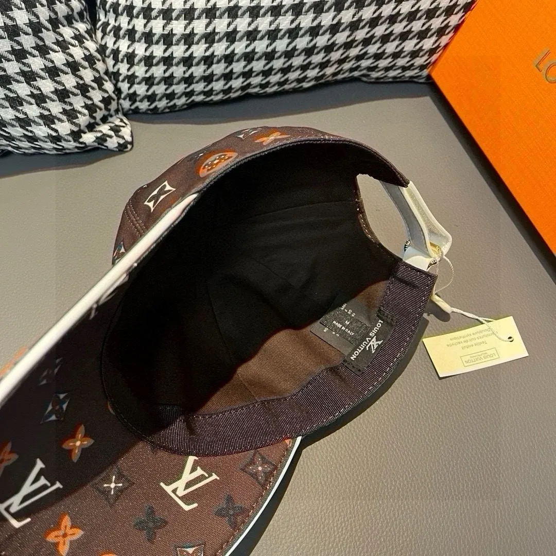LV【LOUIS VUITTON ルイヴィトン】【数量限定】 野球帽 / ハット  241126