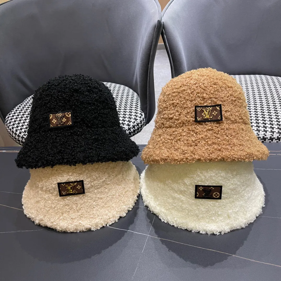 LV  LOUIS VUITTON( ルイヴィトン)フィッシャーマンズハット   241126