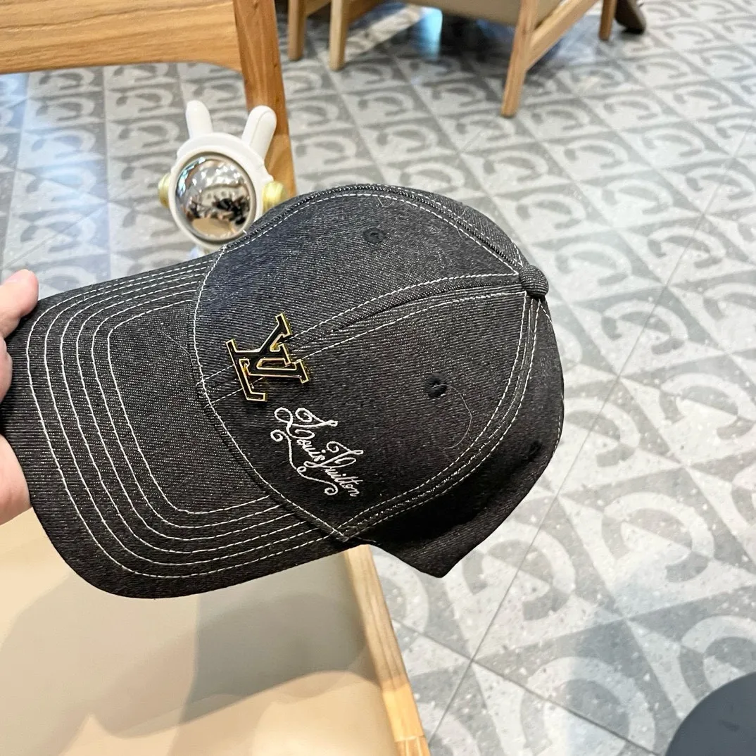 LV 【LOUIS VUITTON  ルイヴィトン】【数量限定】 野球帽 / ハット 241011