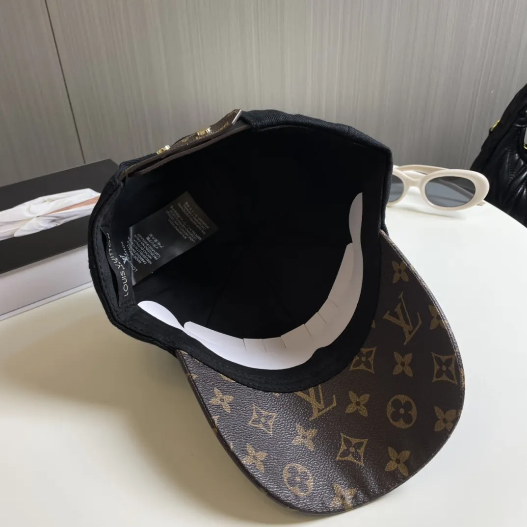 LV 【LOUIS VUITTON  ルイヴィトン】【数量限定】 野球帽 / ハット  241011