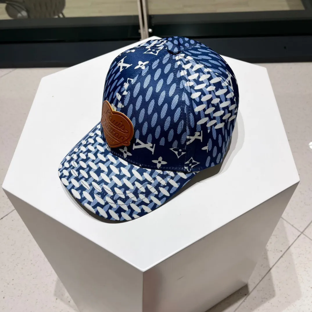 LV 【LOUIS VUITTON  ルイヴィトン】【数量限定】 野球帽 / ハット 241011