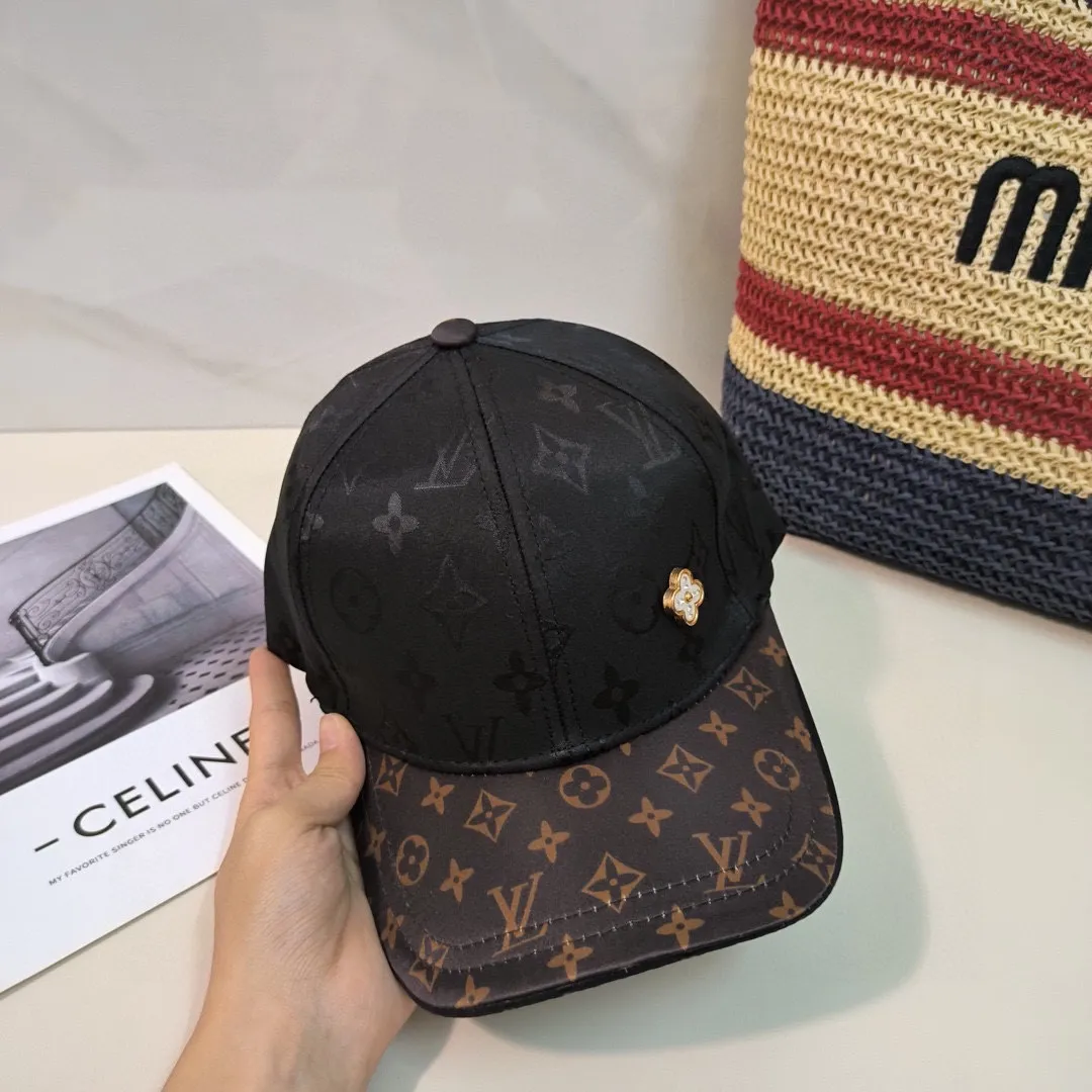 【LOUIS VUITTON ルイヴィトン】【数量限定】 野球帽 / ハット