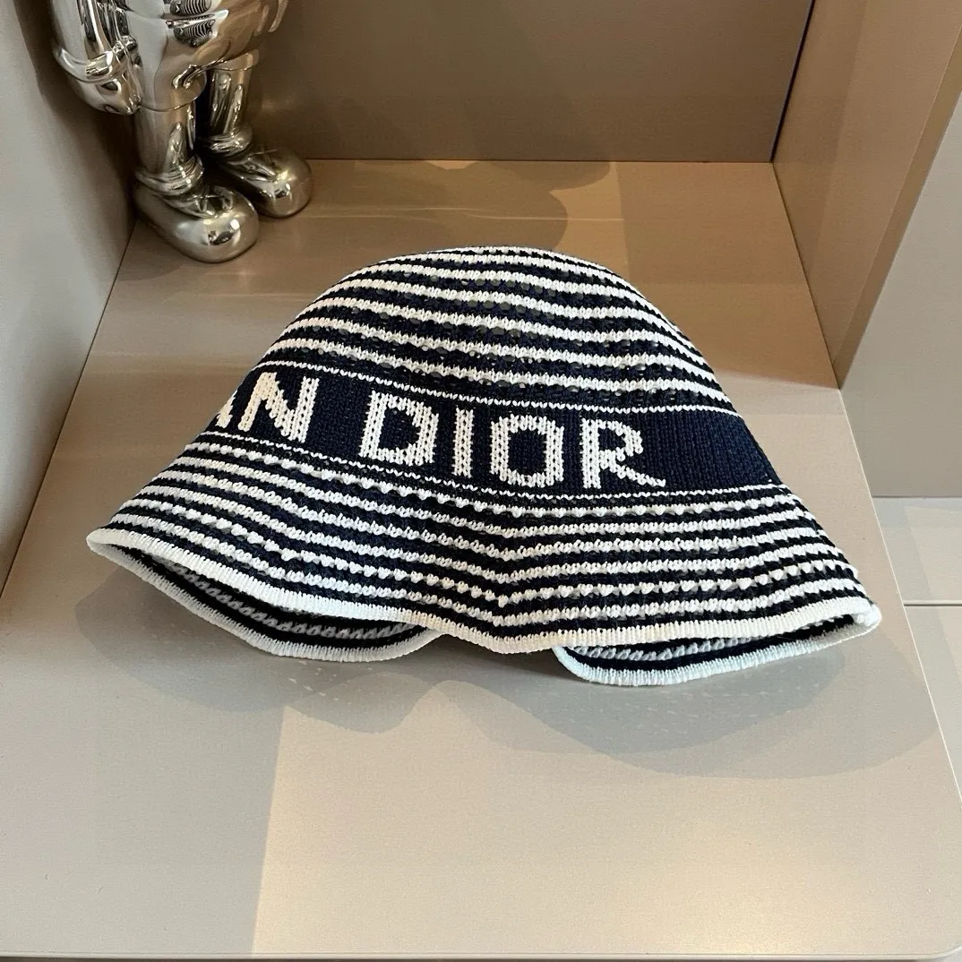 DIOR ( ディオール )フィッシャーマンズハット  241125