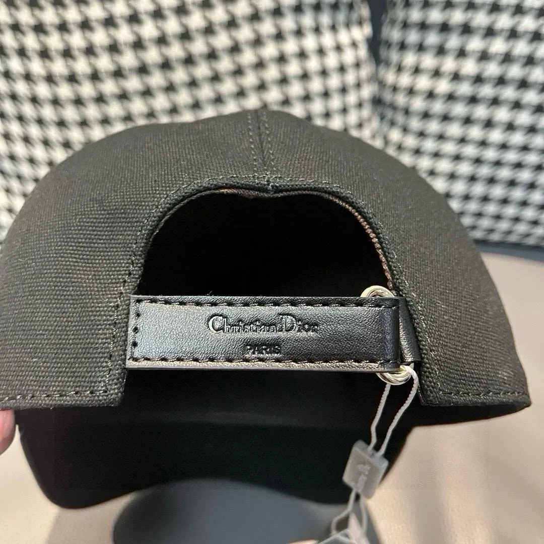 【DIOR ディオール 】【数量限定】 野球帽 / ハット  241125