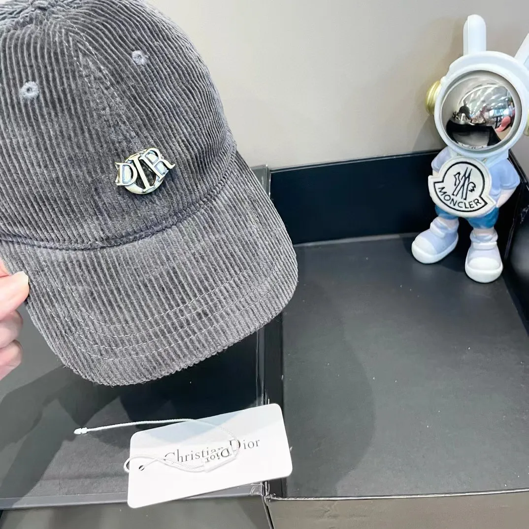 【DIOR  ディオール】【数量限定】 野球帽 / ハット  241010
